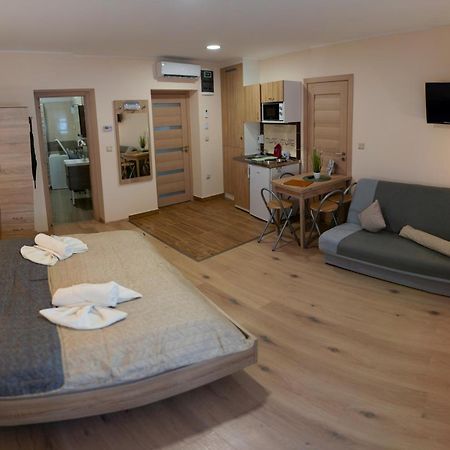 Holiday Apartmanhaz Gyula Luaran gambar
