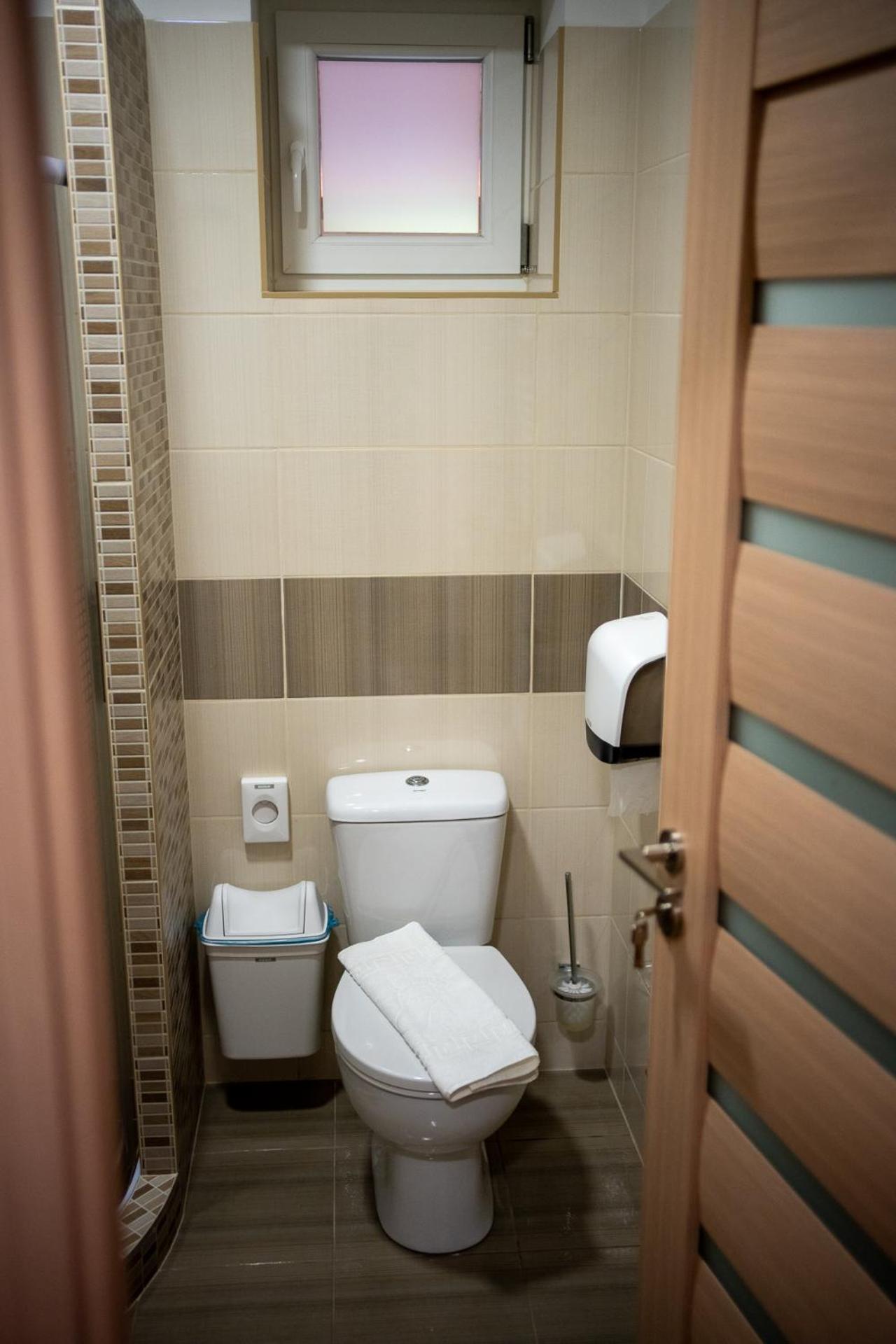 Holiday Apartmanhaz Gyula Luaran gambar