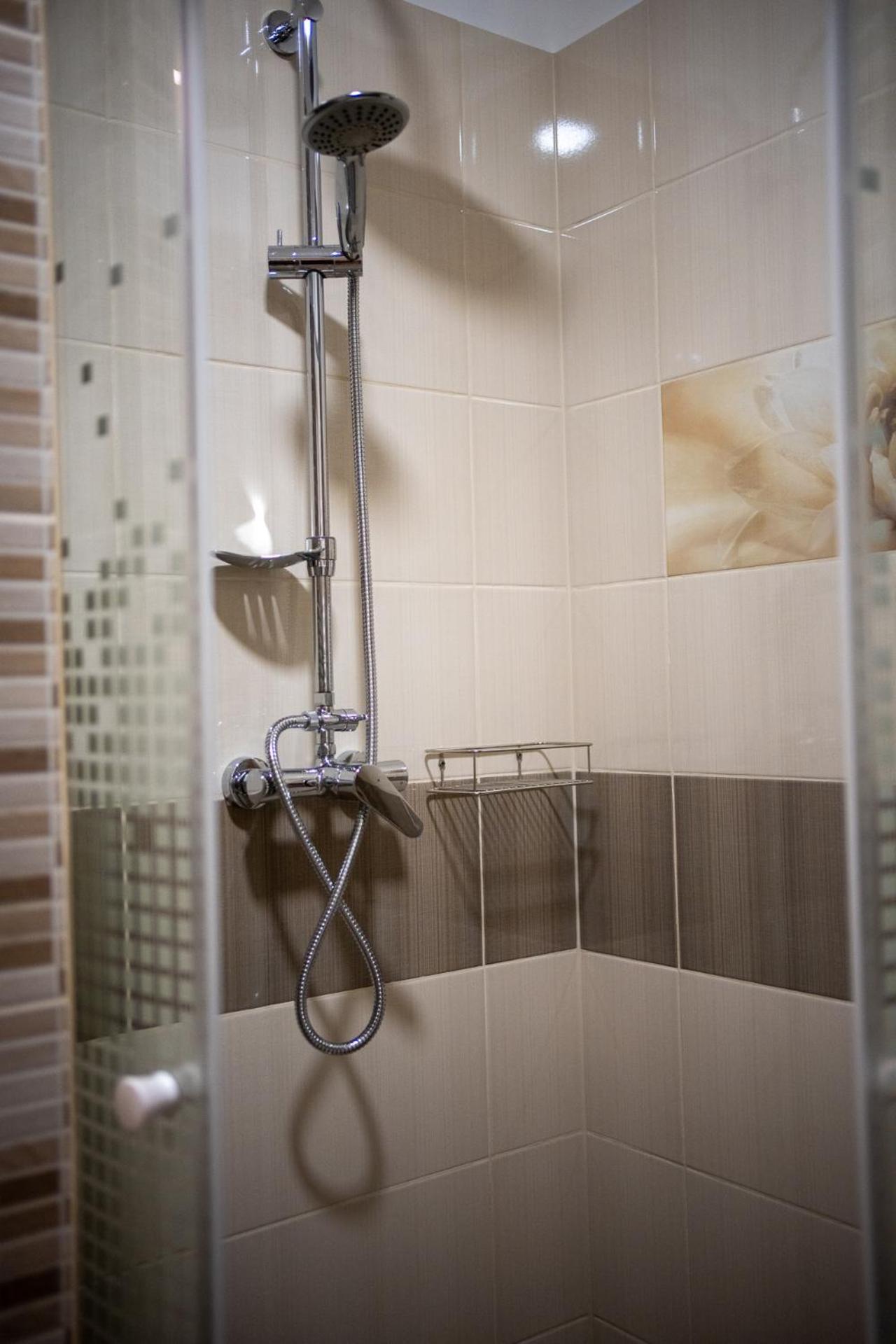 Holiday Apartmanhaz Gyula Luaran gambar